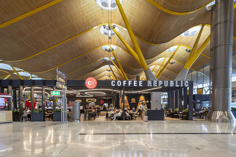 Fotografía de restauración en Madrid-Barajas: Coffee Republic